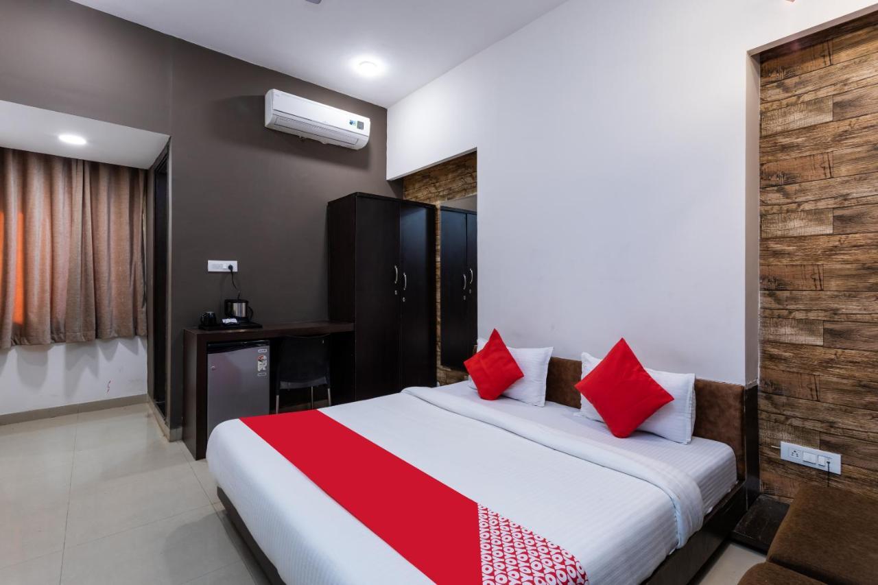 Oyo 75956 Hotel Grand Rourkela Exterior photo